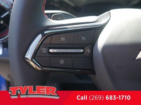 New 2026 Chevrolet Equinox RS w/ Convenience Package III image 31