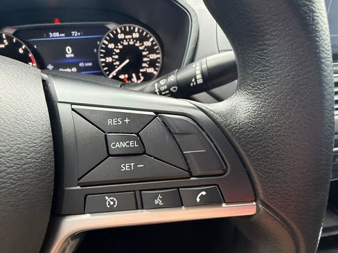 Used 2021 Nissan Altima 2.5 SV FWD image 27