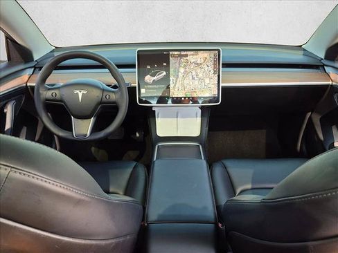 Used 2021 Tesla Model 3 Standard Range Plus RWD image 15