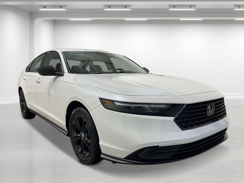 New 2025 Honda Accord SE image 10