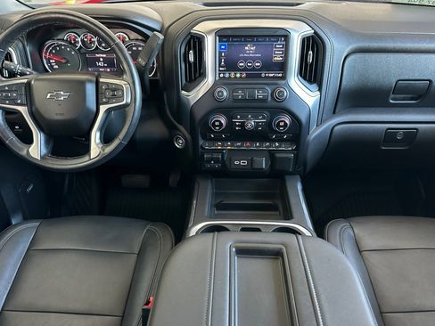 Used 2020 Chevrolet Silverado 1500 LT Trail Boss image 12