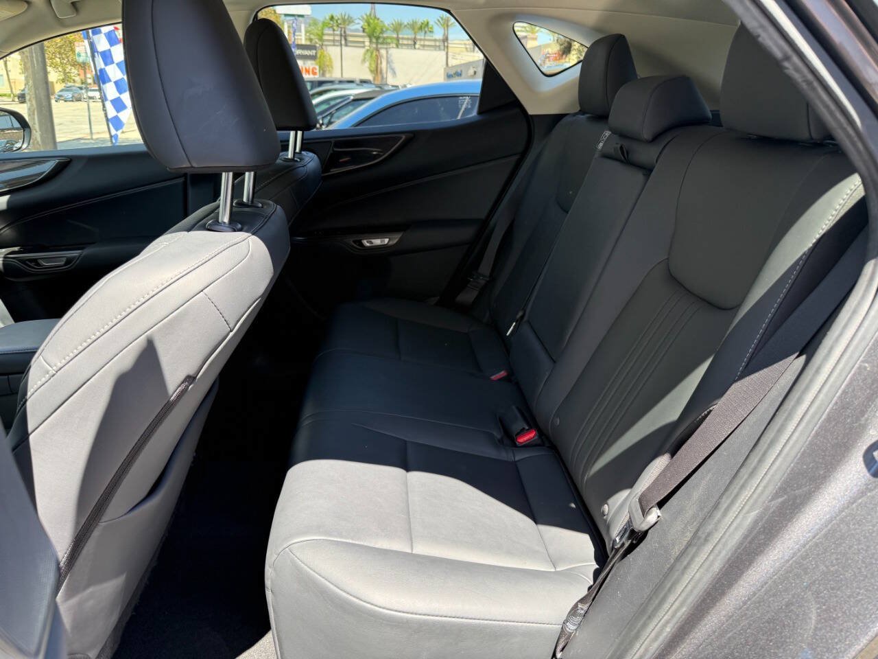 Used 2023 Lexus NX 250 FWD image 34