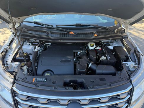 Used 2017 Ford Explorer FWD image 21