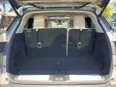 Used 2023 INFINITI QX60 Luxe w/ Cargo Package FWD image 7