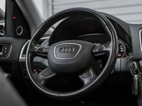Used 2016 Audi Q5 2.0T Premium Plus w/ Technology Package AWD/4WD image 19