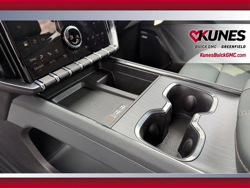 New 2026 GMC Acadia AT4 w/ Luxury Package AWD/4WD image 25
