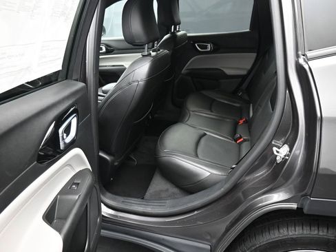 Used 2023 Jeep Compass Limited AWD/4WD image 21