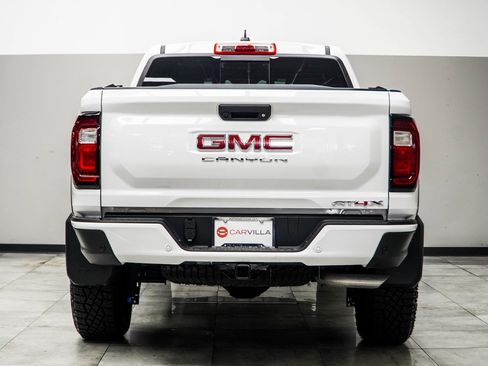 Used 2024 GMC Canyon AT4X image 11