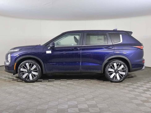 New 2026 Mitsubishi Outlander SE FWD image 18