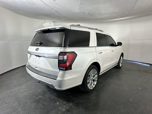 Used 2018 Ford Expedition Platinum RWD image 8