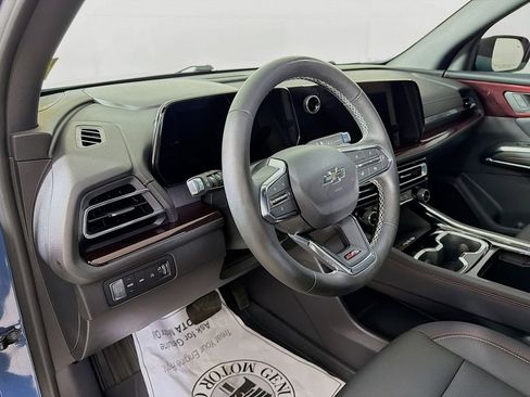 Used 2026 Chevrolet Traverse Z71 w/ Driver Confidence Package AWD/4WD image 10