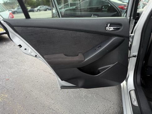 Used 2012 Nissan Altima 2.5 S w/ Convenience Pkg image 17