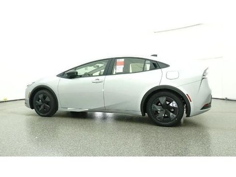 New 2026 Toyota Prius Plug-In Hybrid image 20