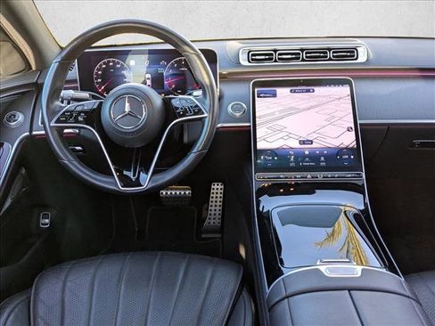 Used 2023 Mercedes-Benz S 580 4MATIC Sedan image 19