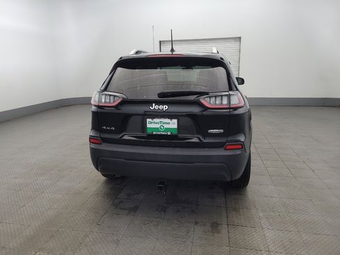 Used 2019 Jeep Cherokee Latitude w/ Popular Appearance Group image 7