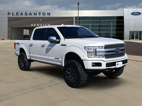 Used 2019 Ford F150 Platinum w/ Equipment Group 701A Luxury AWD/4WD image 7