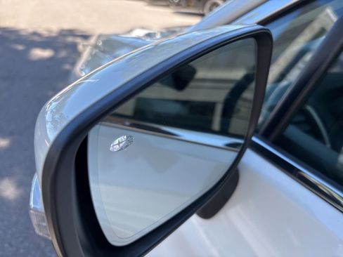 Used 2019 Subaru Outback 2.5i Limited w/ Popular Package #2 AWD/4WD image 33