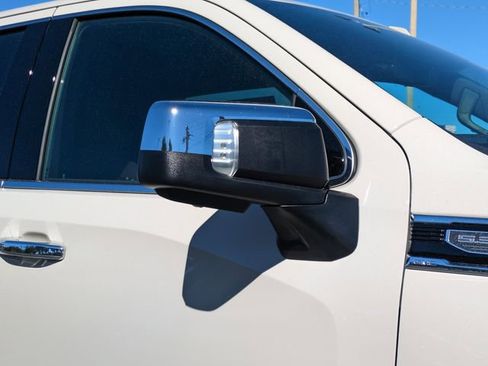 New 2026 GMC Sierra 1500 Denali w/ Denali Reserve Package image 12