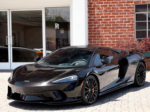 Used 2023 McLaren GT RWD image 14