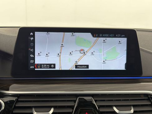 Used 2017 BMW 530i image 28