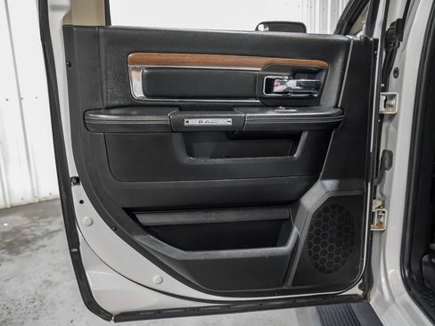 Used 2018 RAM 2500 Laramie w/ Sport Appearance Group AWD/4WD image 43