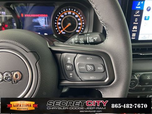 New 2026 Jeep Wrangler Unlimited Rubicon image 16