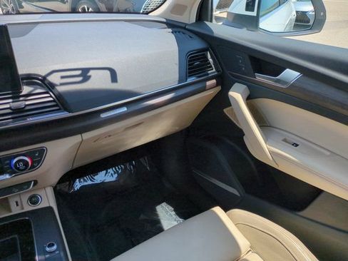 Used 2023 Audi Q5 2.0T Prestige w/ Prestige Package AWD/4WD image 15