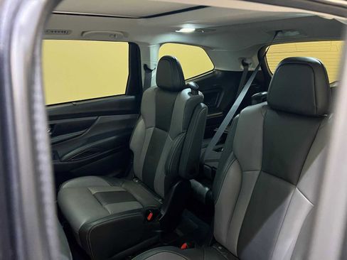 Used 2023 Subaru Ascent Onyx Edition Limited image 13