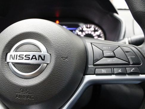 Used 2022 Nissan Altima 2.5 SV image 25