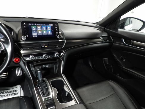 Used 2022 Honda Accord Sport image 13