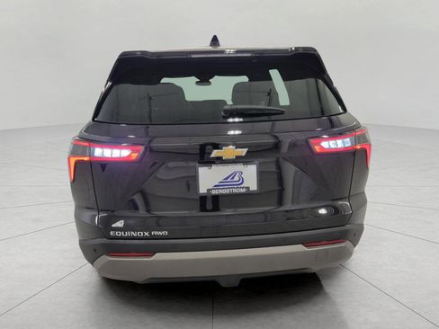 Used 2025 Chevrolet Equinox LT image 24