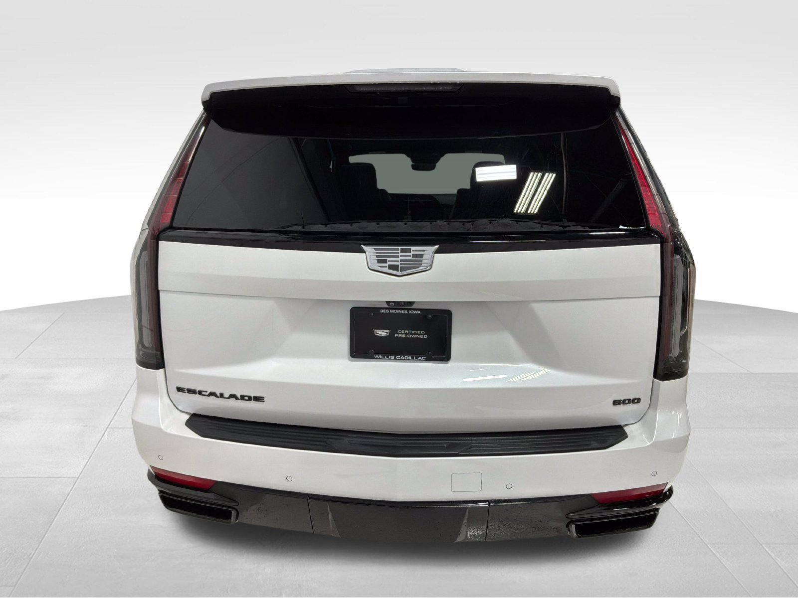 Used 2023 Cadillac Escalade Sport w/ LPO, ONYX Package AWD/4WD image 6