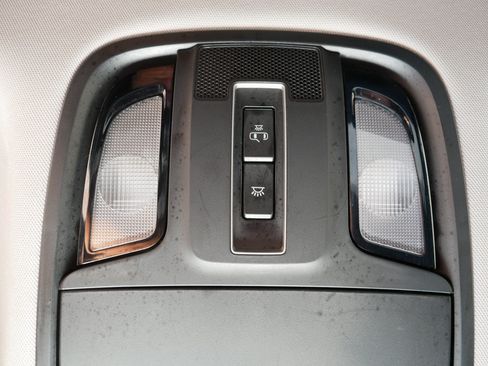 Used 2017 Kia Sorento AWD image 33