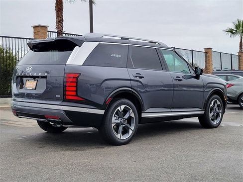 New 2026 Hyundai Palisade Limited image 2