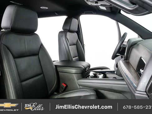 Certified 2025 Chevrolet Tahoe LT AWD/4WD image 22