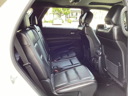 Used 2024 Dodge Durango GT AWD/4WD image 16