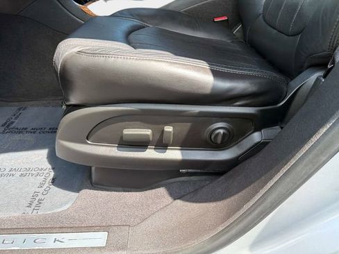 Used 2012 Buick Enclave Premium w/ LPO, Cargo Convenience Pkg FWD image 19