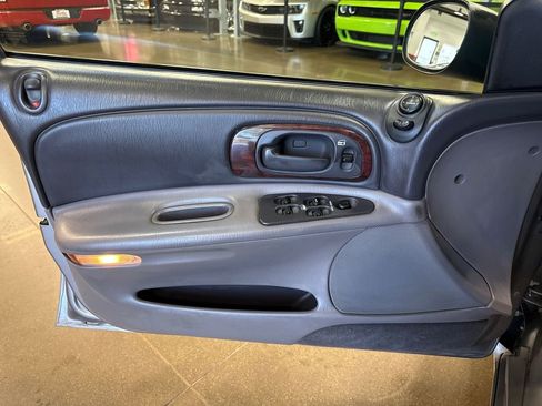 Used 1998 Chrysler Concorde LX image 98