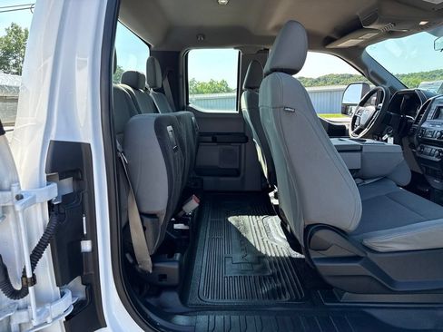 Used 2017 Ford F250 XL w/ Power Equipment Group AWD/4WD image 36