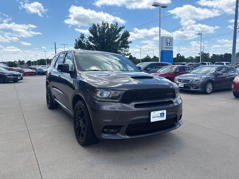Used 2019 Dodge Durango GT AWD/4WD image 3