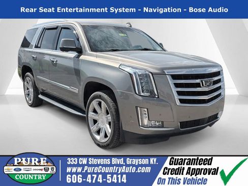 Used 2018 Cadillac Escalade Premium Luxury AWD/4WD image 1