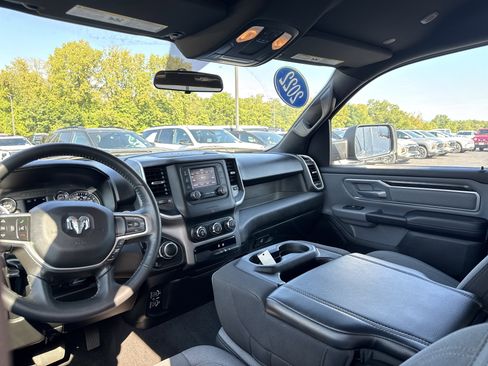Used 2022 RAM 1500 Big Horn image 15