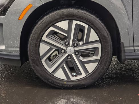 Used 2022 Hyundai Kona SEL image 25