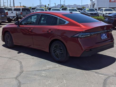 New 2026 Nissan Sentra SV w/ Floor Mat Package FWD image 4