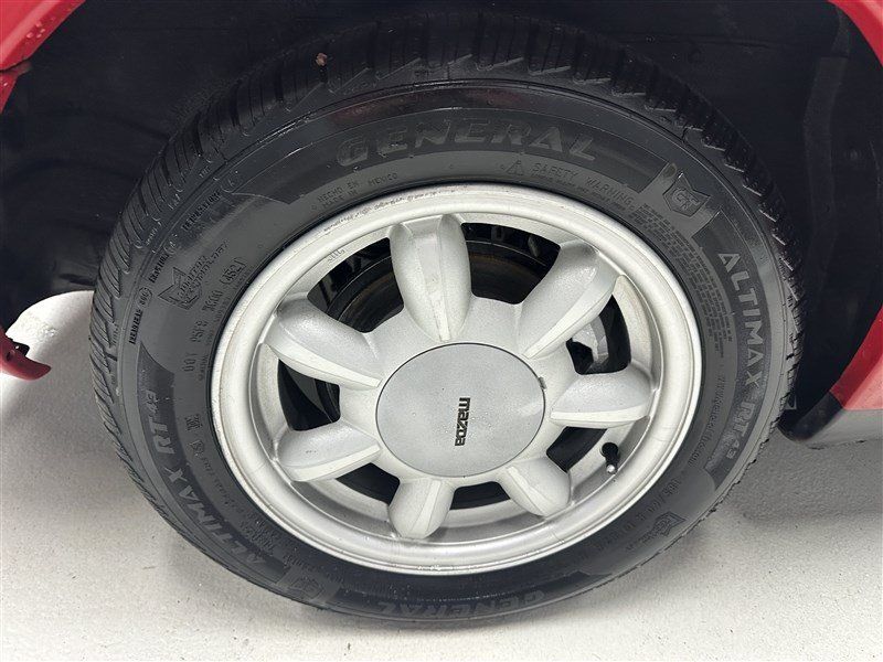 Used 1990 MAZDA MX-5 Miata RWD image 20