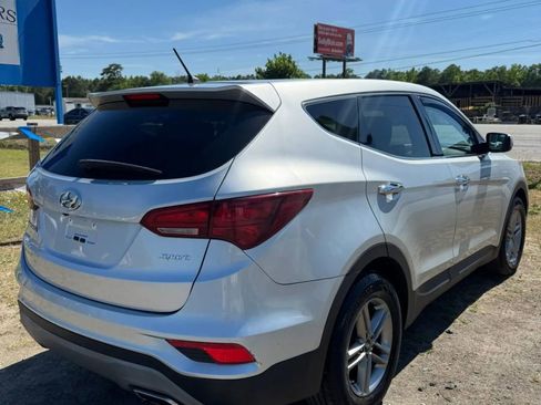 Used 2018 Hyundai Santa Fe Sport FWD image 9