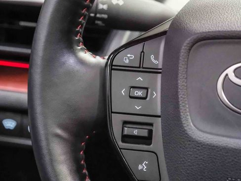 Used 2024 Toyota Prius Prime FWD image 22