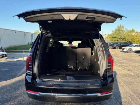 New 2025 Chevrolet Tahoe 4WD image 29