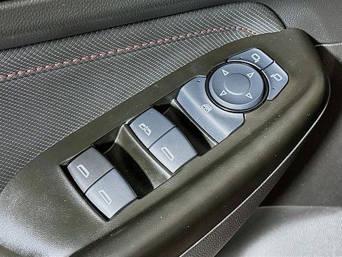 Used 2022 Chevrolet TrailBlazer RS w/ Technology Package image 18