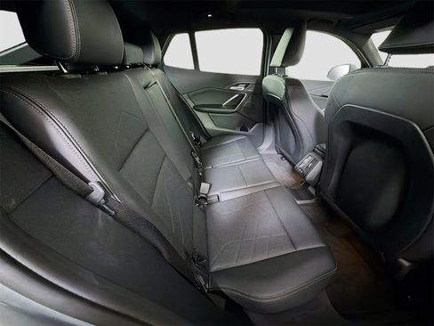 Used 2025 BMW X2 xDrive28i image 29